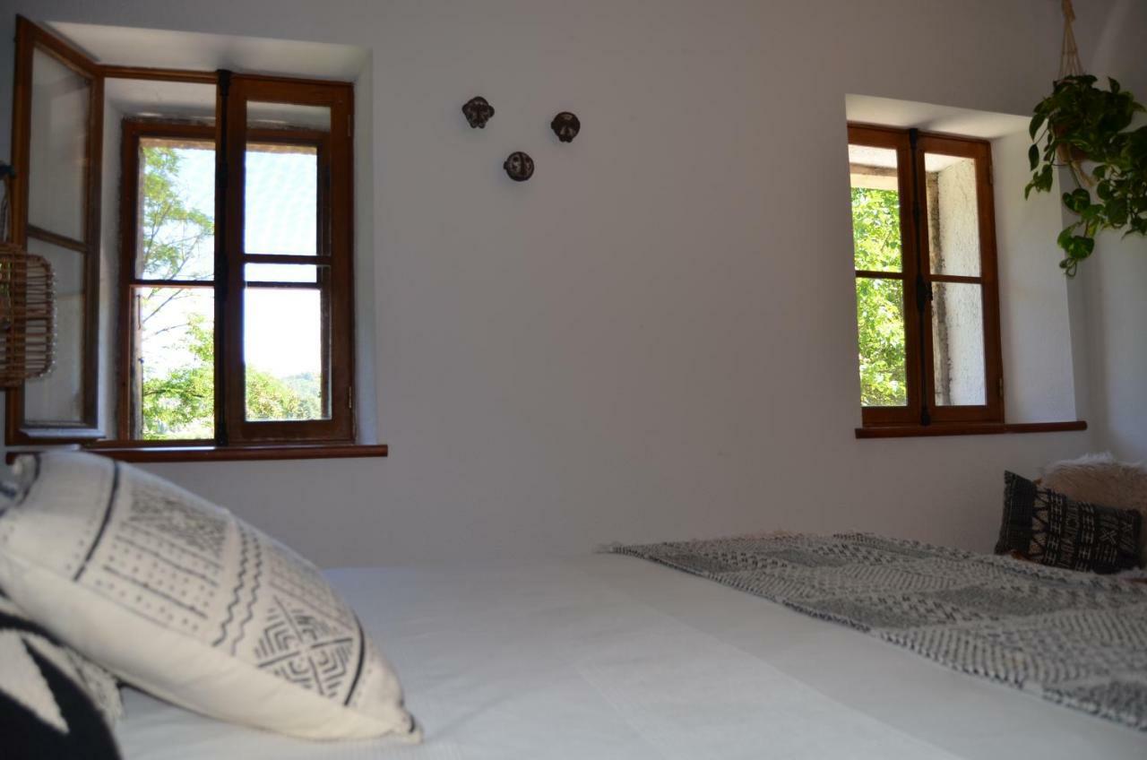 Apartamento Mas Mialou Saint-Jean-du-Gard Exterior foto